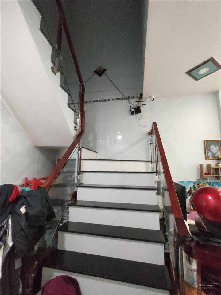 Cực rẻ! nhà vườn phú định q8, 4.15x30m, 2 tầng 5pn  sân sau rộng, chỉ hơn 40tr/m2  xem ngay