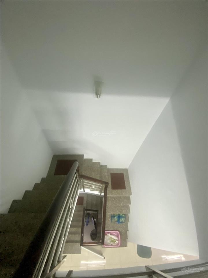 Nhanh mới kịp! nhà phú định q8 3 tầng  4pn 3wc  hẻm thông  51m2 chỉ 4.4 tỷ  xem ngay