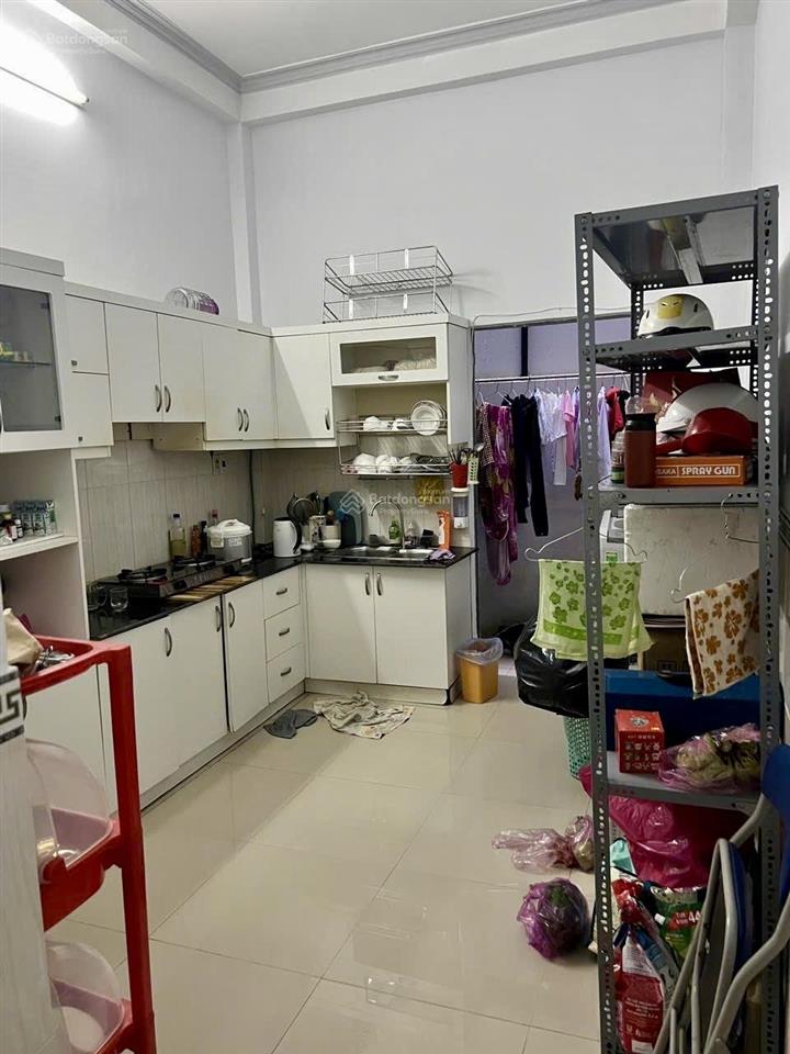 Nhanh mới kịp! nhà phú định q8 3 tầng  4pn 3wc  hẻm thông  51m2 chỉ 4.4 tỷ  xem ngay
