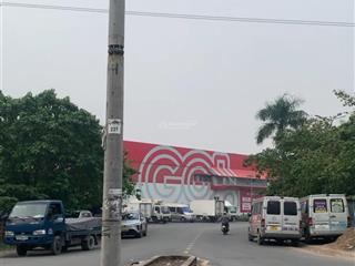 Hiếm! dãy trọ oto thông hồ học lãm  siêu thị go an lạc  5x22 góc  có mặt bằng kd + 5p chỉ 5.5tỷ