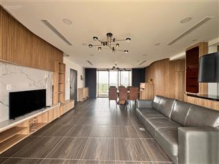Cần bán căn hộ cao cấp panorama phú mỹ hưng lầu 10