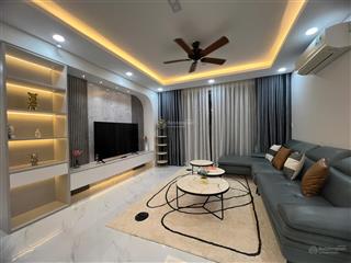 Bán căn hộ green valley pmh 120m, 3pn, view sân golf, lầu 9, sổ hồng, giá 10.6 tỷ nhà yên tĩnh