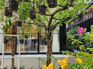Bán biệt thự khu cảnh đồi mỹ hưng nhà mới có thang máy sân vườn gara