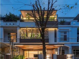 Bán biệt thự liên kế hưng thái phú mỹ hưng. nhà mới đẹp