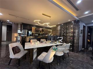 Bán căn hộ the peak midtown m8, phú mỹ hưng block d lầu 16