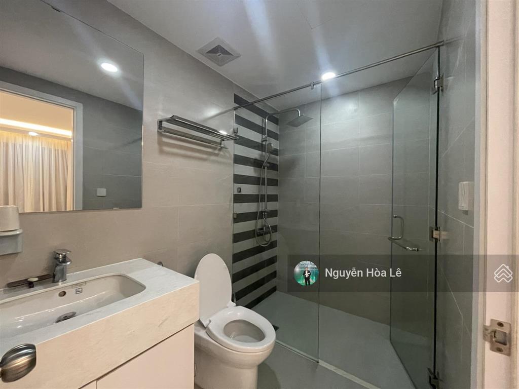 Cho thuê căn hộ riviera point quận 7 lầu 11 | full nt ban công rộng