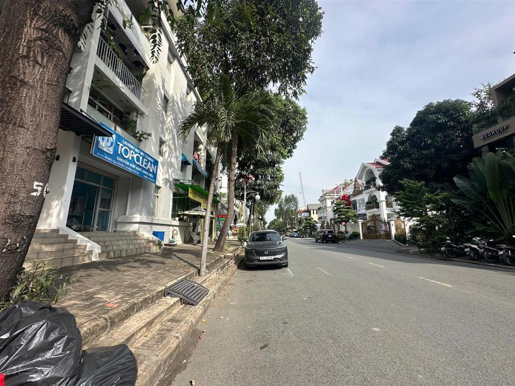 Bán shophouse tại mỹ phước, quận 7, tp.hcm, 15 tỷ vnd, 109 m2, giá tốt.