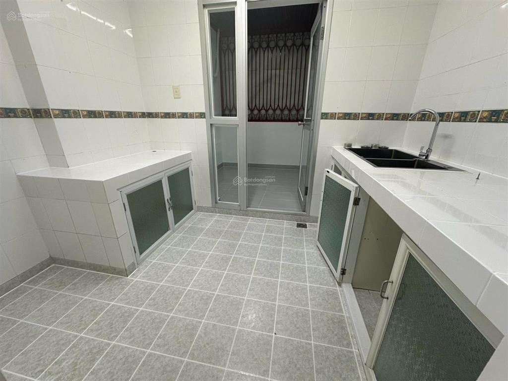 Bán shophouse tại mỹ phước, quận 7, tp.hcm, 15 tỷ vnd, 109 m2, giá tốt.