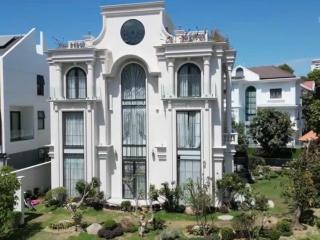 Bán biệt thự đơn lập nam thông 2 phú mỹ hưng | dt 370m2 | 3 mặt tiền | giá 165 tỷ