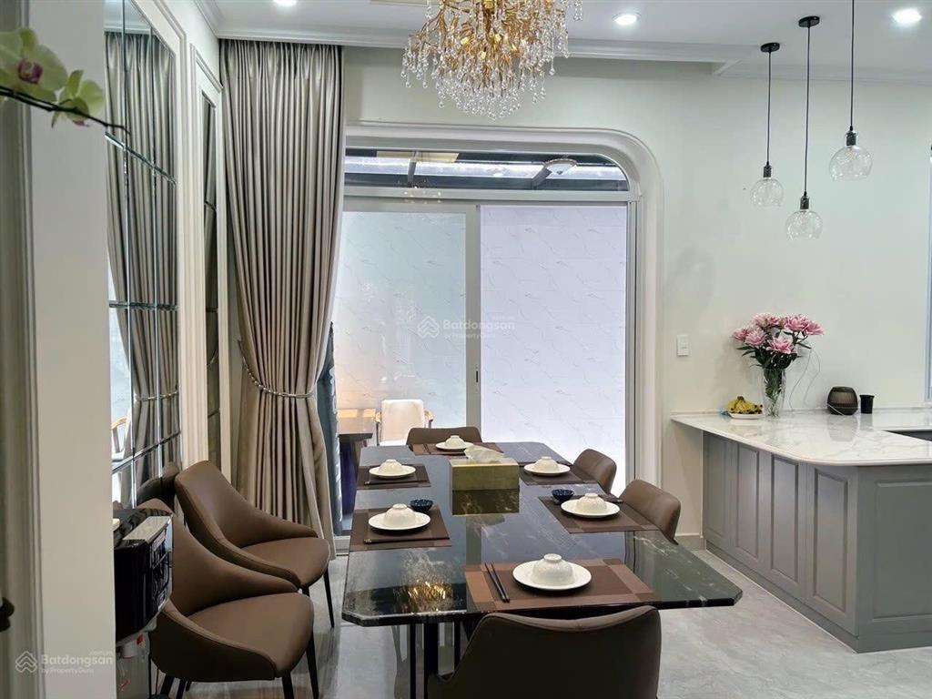 Cho thuê biệt thự mỹ thái 1c phú mỹ hưng | 126m2 | 4pn | giá 65tr/tháng