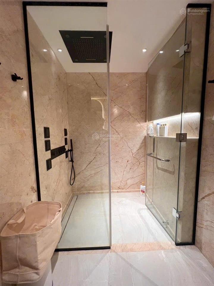 Bán căn hộ cao cấp garden plaza 1 phú mỹ hưng | 148m | view kênh đào | lầu 8