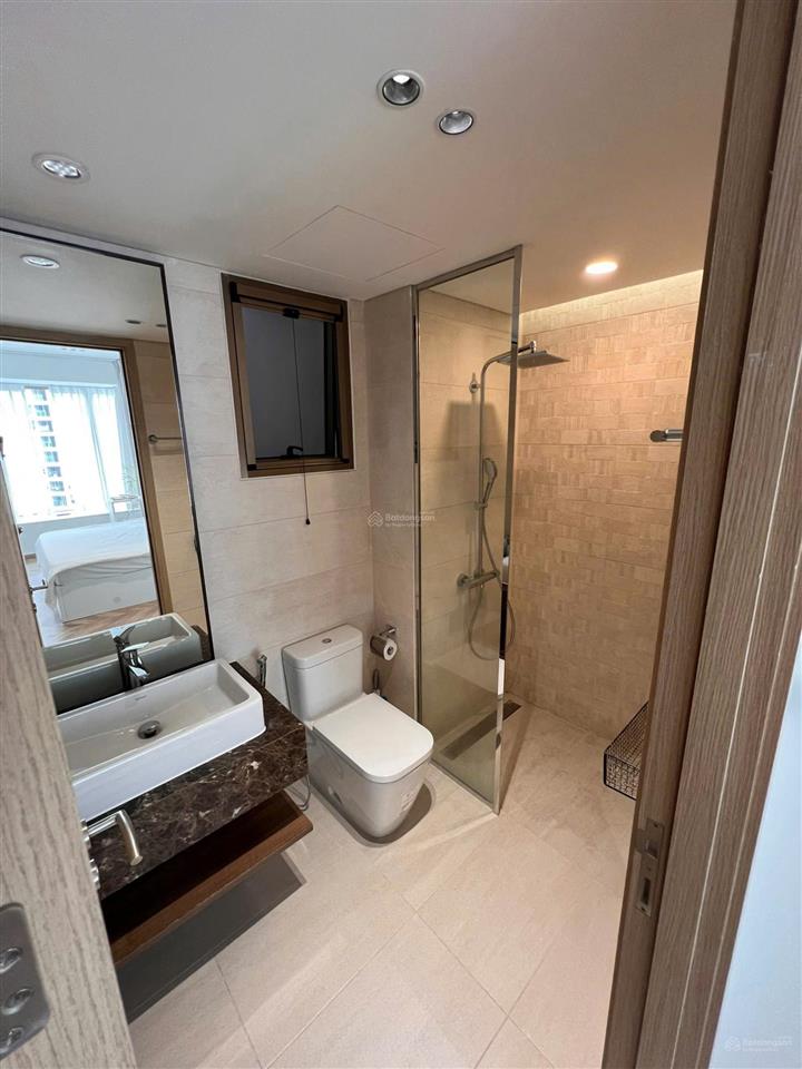 Cho thuê căn hộ midtown m8 phú mỹ hưng 82m2 | 2pn giá 32 triệu/tháng | lầu 18