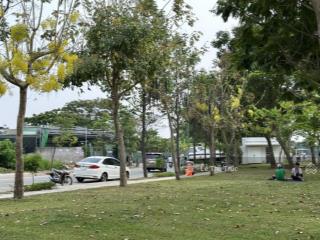 Cty cường thịnh  chuyên bán căn hộ belleza, dt 45m, 1 pn, 1 wc, giá 2,6 tỷ, sổ hồng