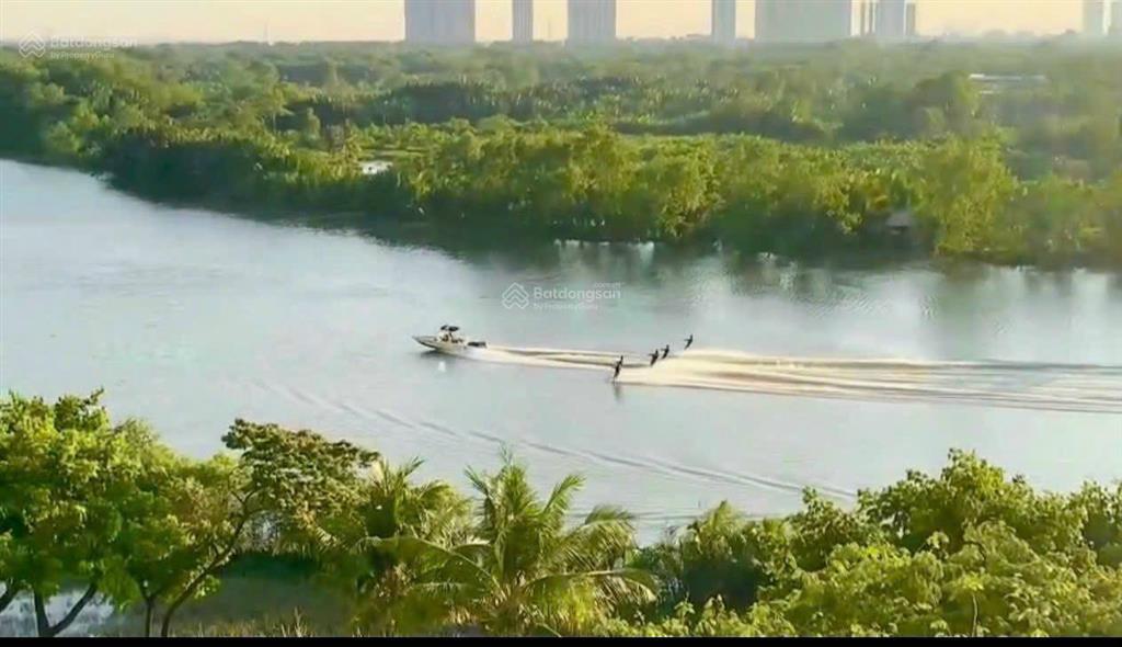 Bán riverside residence , block c, lầu cao  view trực diện sông. tốt nhất thị trường o9o6 772 5o8