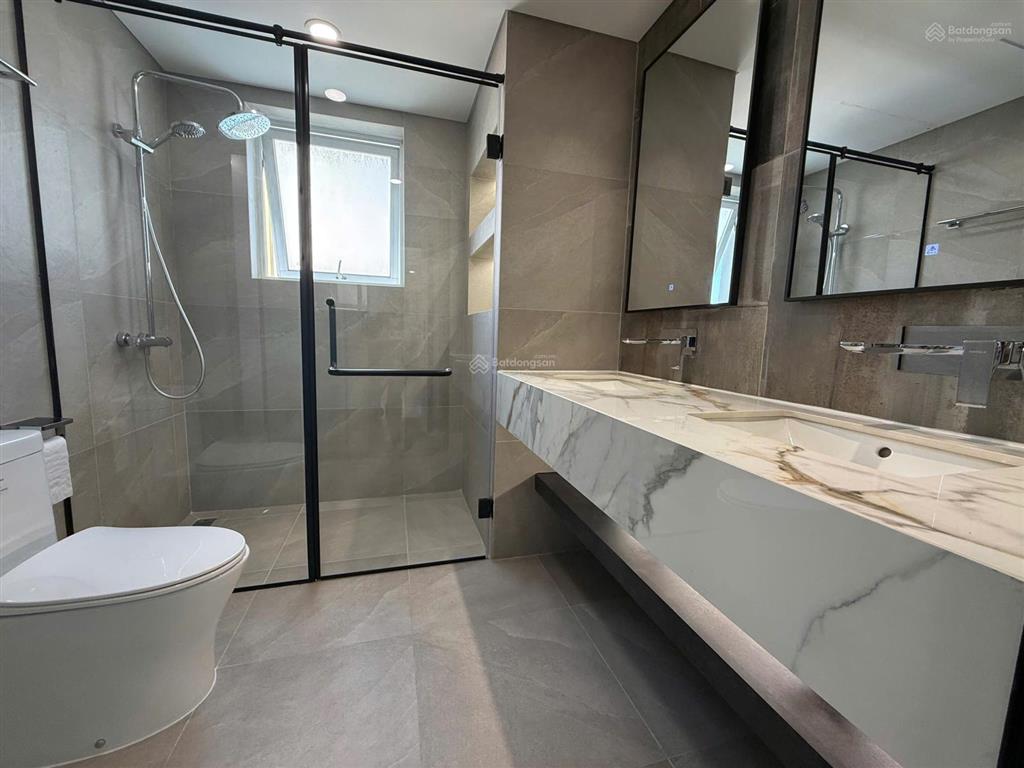 Bán căn hộ riverside residence, lầu cao view trực diện sông, 135m2, giá 15,1 tỷ.  0906 772 ***