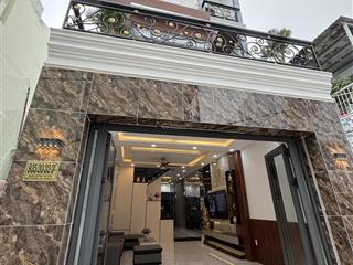 Bán nhà 1 trệt 2 lầu 4pn, 5wc, 70m2, giá7,9 tỷ tại phú thuận, q7, hcm.  0938 279 *** thu
