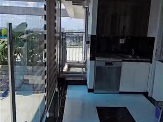 Bán căn penhouse 170 m² có 40 m2 sân vườn giá 4.5 tỷ  0909 109 ***