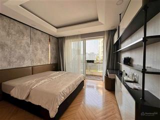 Bán căn hộ riverpark residence dt 135m2,3pn, 2wc full nội thất giá thương lượng.  0914 266 ***