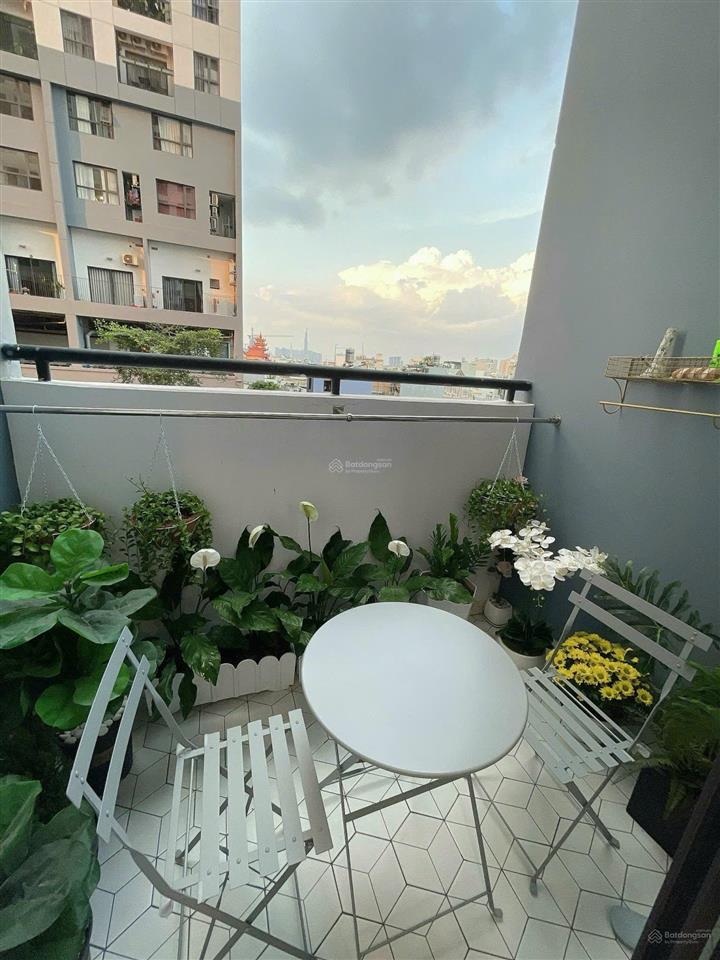 Bán gấp căn hộ duplex mone quận 7, 2pn  1wc full nội thất