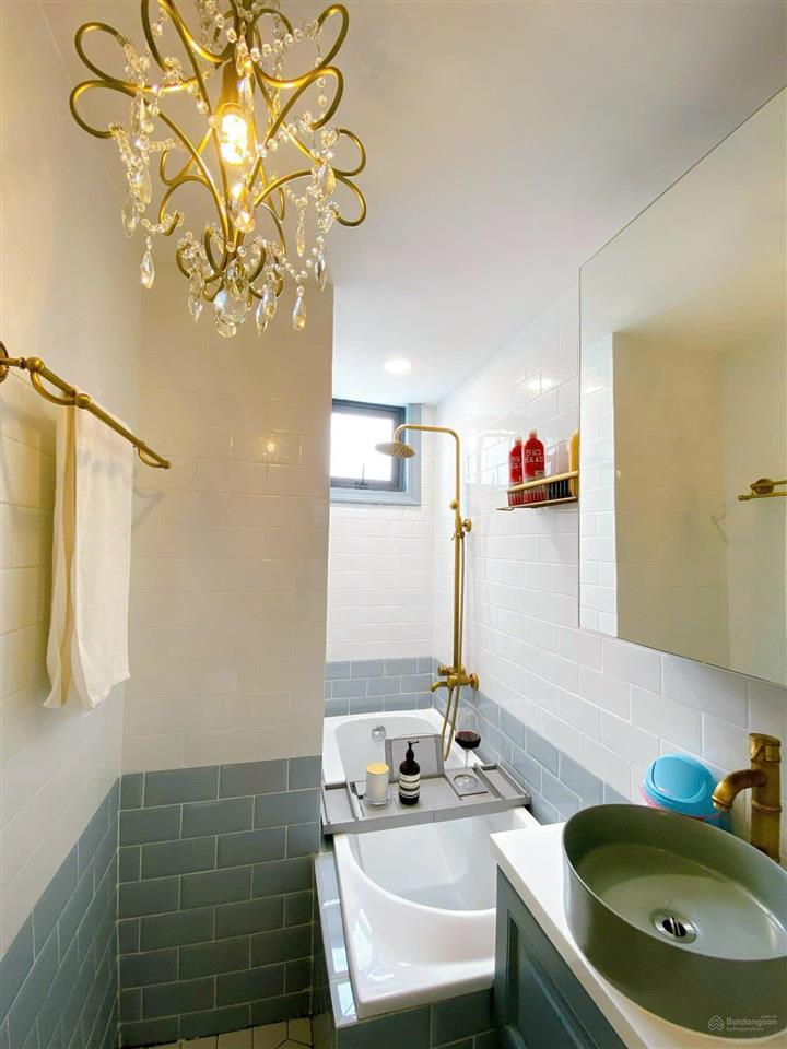 Bán gấp căn hộ duplex mone quận 7, 2pn  1wc full nội thất