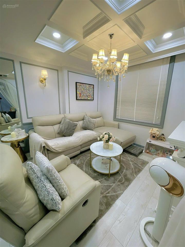 Bán gấp căn hộ duplex mone quận 7, 2pn  1wc full nội thất