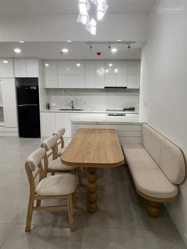 Bán căn hộ the antonia 108m2  3pn, full nội thất. chào giá 13,6 tỷ.  ms kim  0768 739 ***