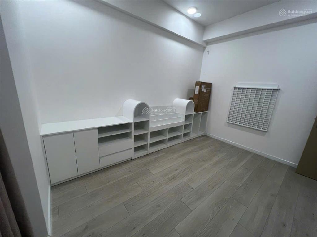 Bán căn hộ the antonia 108m2  3pn, full nội thất. chào giá 13,6 tỷ.  ms kim  0768 739 ***