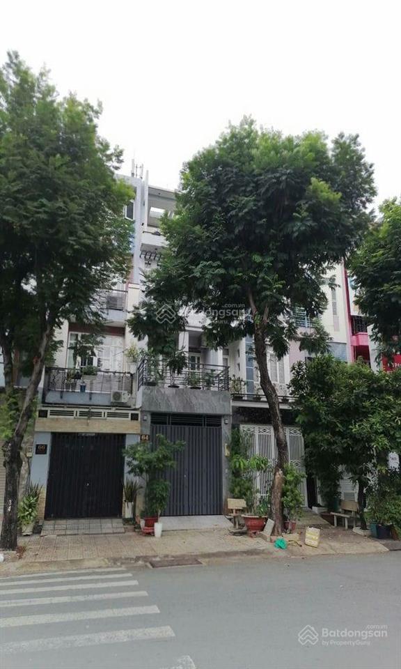 Bán gấp biệt thự 128m2 tại kdc ven sông sadeco, 20,7 tỷ, tân phong, q7, hcm