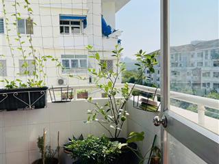 Bán căn hộ kiểu c, 63m2 2pn 2wc lầu cao, view đẹp nhà đẹp  0909 664 ***