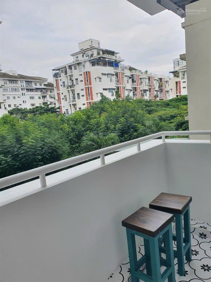 Bán căn góc chung cư hưng vượng 3 nguyễn văn linh, 4,5 tỷ, dt sàn 96, 2pn, 2wc giá tốt 0909 664 ***
