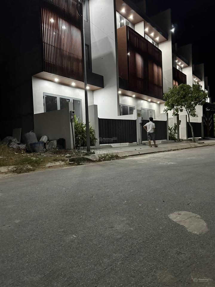 Bán nhà hẻm xe hơi đường nguyễn bình, 5*17m trệt 3 lầu, nhà liền kề đẹp  0909 664 ***