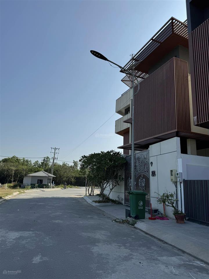 Bán nhà hẻm xe hơi đường nguyễn bình, 5*17m trệt 3 lầu, nhà liền kề đẹp  0909 664 ***