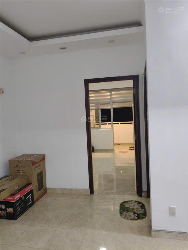 Bán hưng vượng 2, dt 71m2, 2pn 2wc giá 4tỷ750 sổ hồng đầy đủ  0909 664 ***