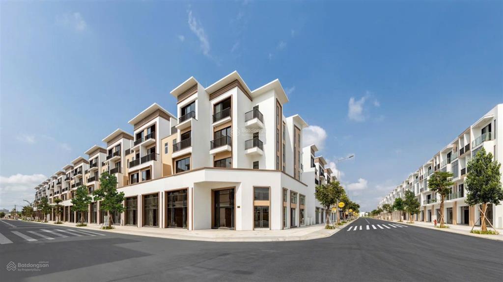 Căn góc 2 mặt tiền lớn nhà phố t&t city millennia  142m2 đất, sau lưng nhà là công viên lớn