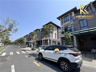 1 căn song lập 162m2 view công viên, bàn giao hoàn thiện ở ngay, giá tốt nhất năm 2025