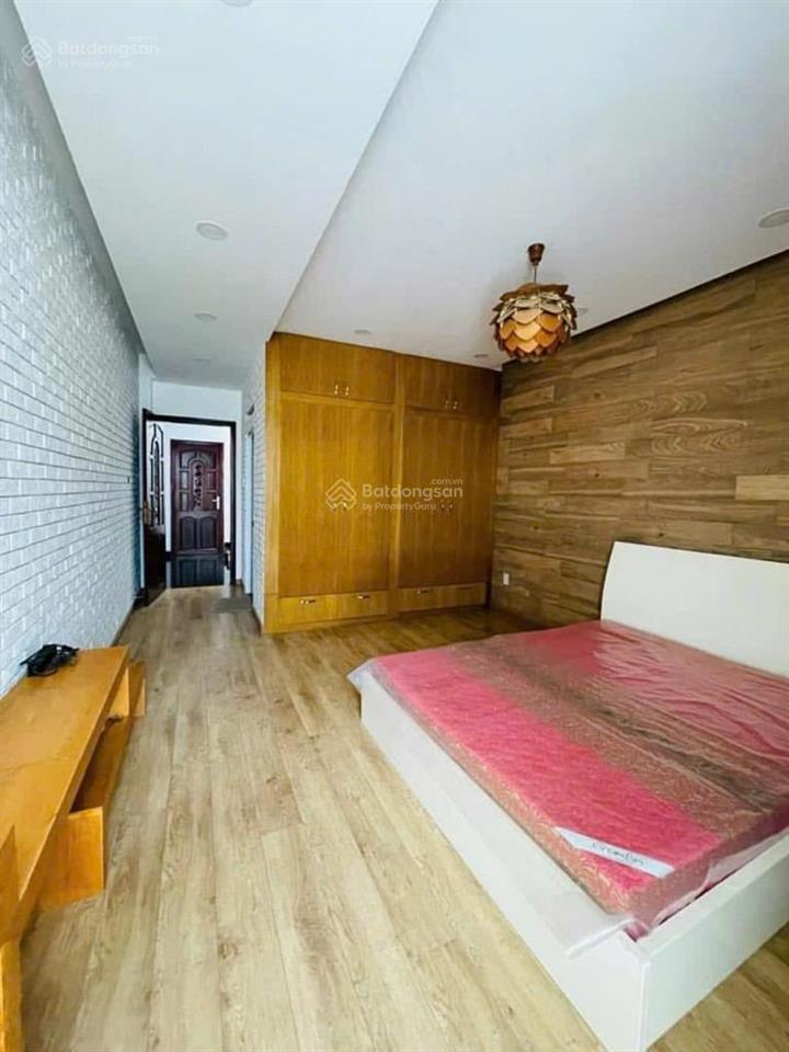 Nhà mặt tiền đường số tân quy rộng 14m quận 7  dt 72m  tk 4 tầng  4pn  đủ nội thất giá 16,5 tỷ