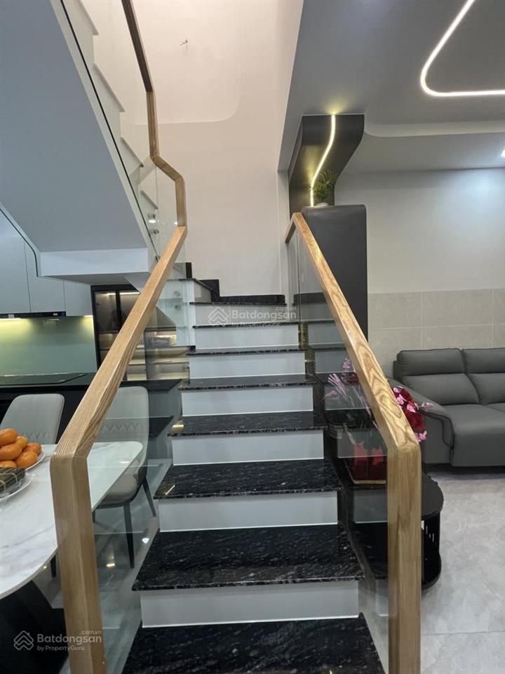 Hiếm mặt tiền kinh doanh rộng 14m tân quy quận 7  dt 58m2  tk 2 tầng  3pn  giá nhỉnh 6 tỷ