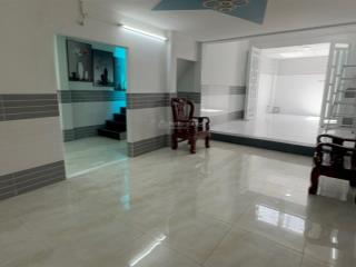 Bán nhà đẹp 1 lầu 75m2 3pn  gần ngã tư phạm hùng & nguyễn văn linh  giá chỉ 3 tỷ tl