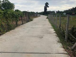 Cần bán lô đất bt  view biển hình vuông gần nhiều resort  khu camping cắm trại