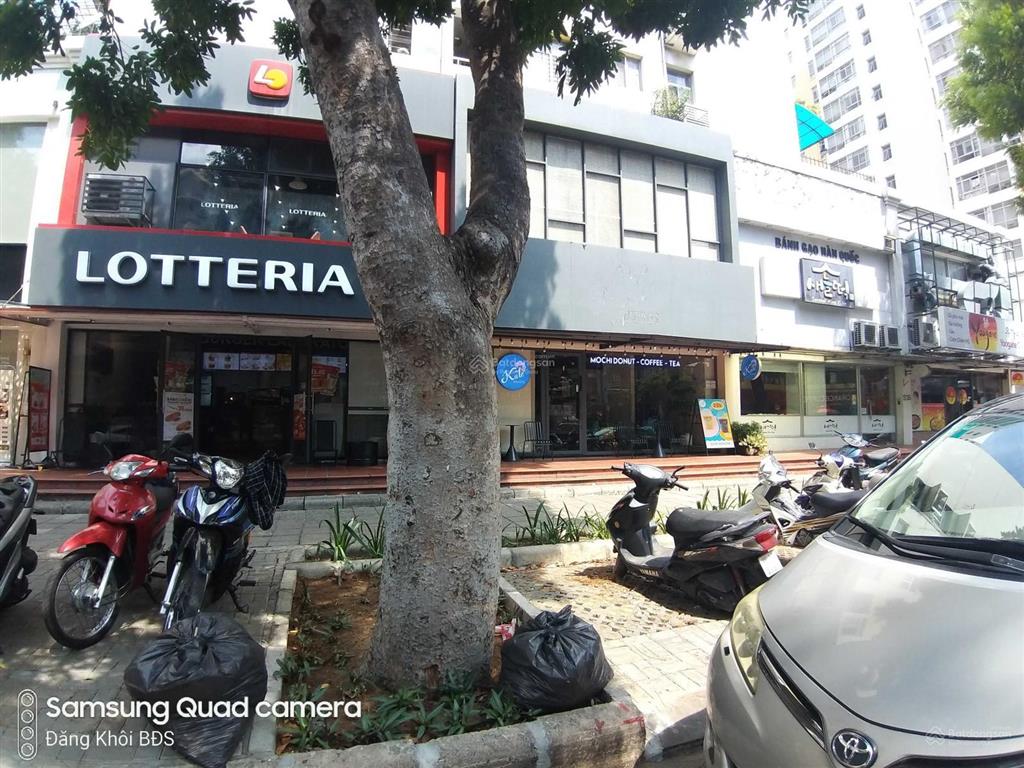 Bán shop 180m2. trệt lầu 7.2x 12m. 28 tỷ.hđt 110tr/t đường phạm văn nghị, pmh, q7.  0961 830 ***