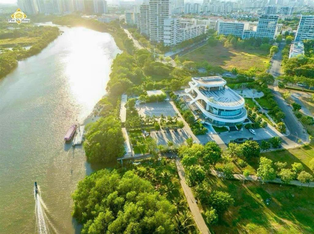 Biệt thự góc 2 mặt tiền lý long tường và nguyễn cao. phú mỹ hưng q7, 306m2, 174.990 tỷ, 0961 830 ***