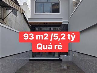 Hot 93 m2 5,2 tỷ 3 pn sân đậu xe hơi sổ riêng ko quy hoạch