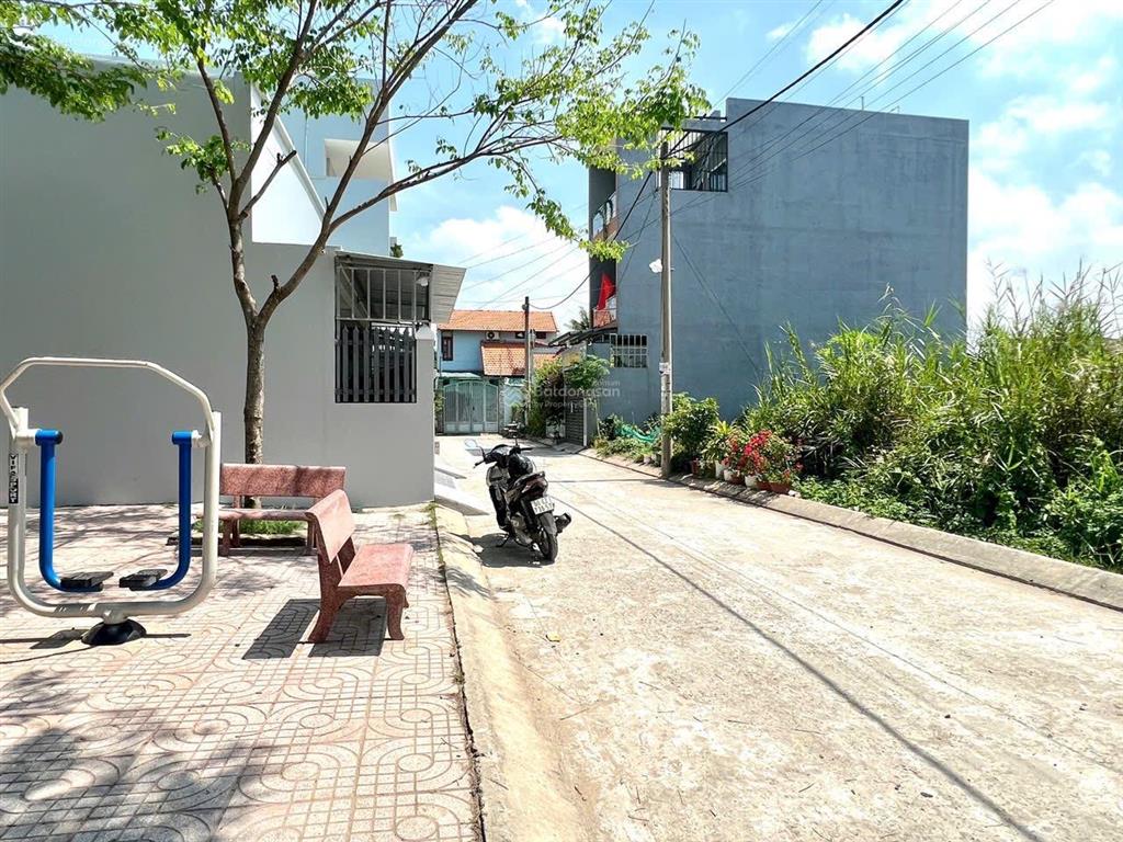 Bán đất nền ngang 8m x 14m tại lò lu, trường thạnh, quận 9, giá 5,2 tỷ gấp