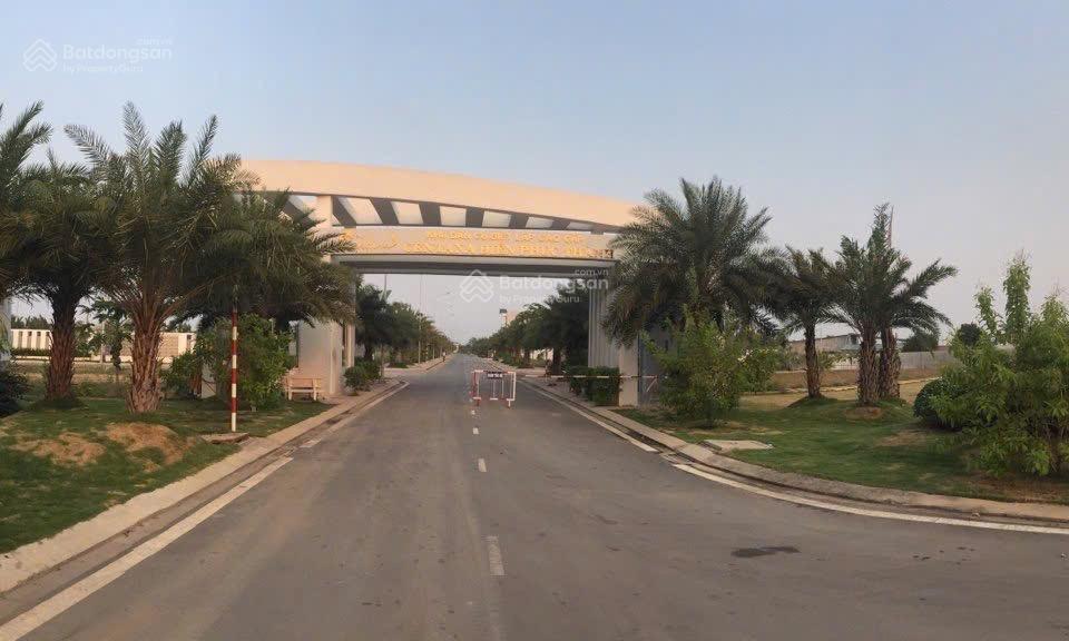 Bán đất nền dự án nam khang quận 9 lô góc 8,5mx16m cn 132m2 giá 8,7 tỷ ngay vành đai 3, vinhomes