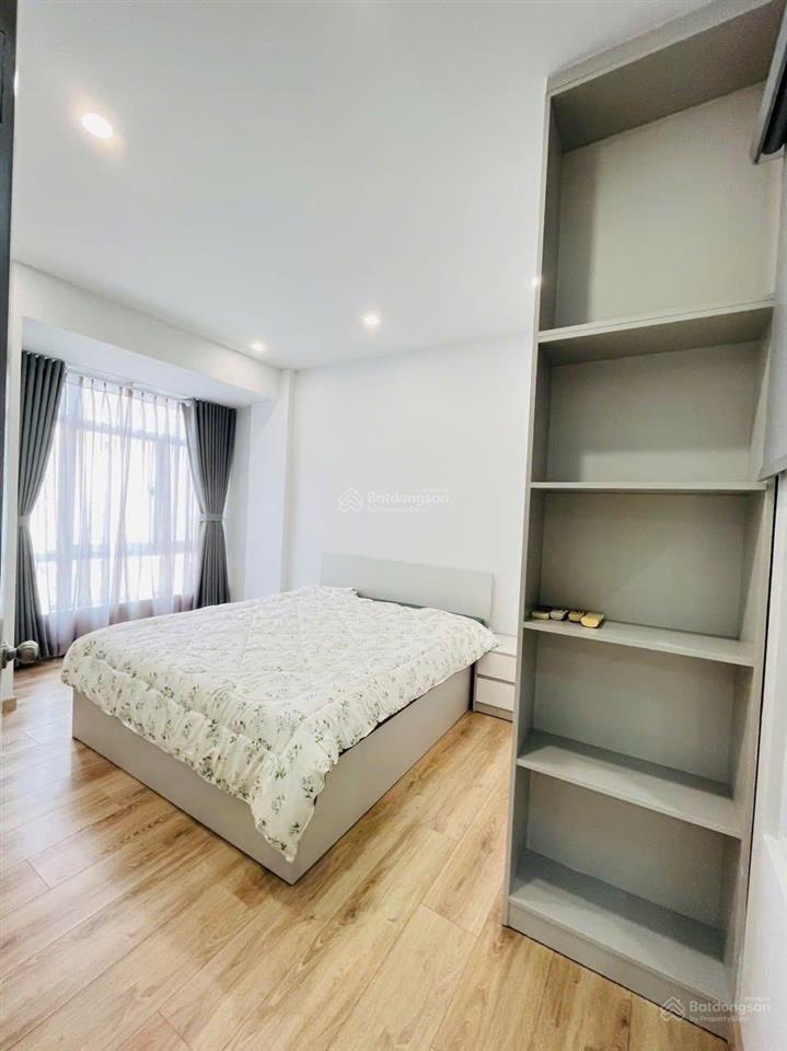 Cần cho thuê nhanh căn hộ sky garden, nhà đẹp, giá rẻ.  0917 300 *** em hằng