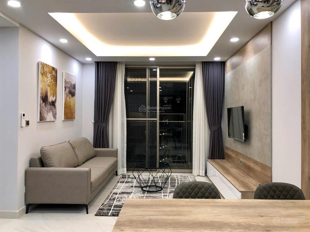 Cần tiền bán gấp căn hộ sky garden, pmh, q7 nhà đẹp, dọn vào ở ngay. 0917 300 ***