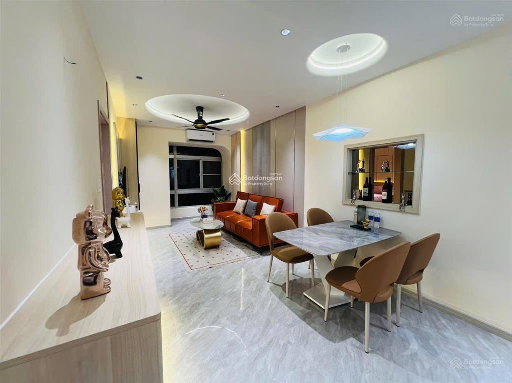 Cần bán nhanh căn hộ sky garden, pmh, q7 nhà đẹp, mới 100%, xem là thích.  0917 300 *** em hằng