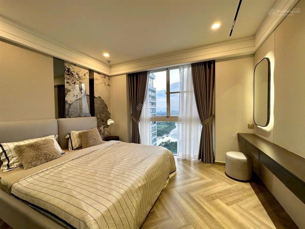 Cần cho thuê nhanh căn hộ midtown sakura, nhà đẹp, mới, giá tốt.  0917 300 *** (ms. hằng)