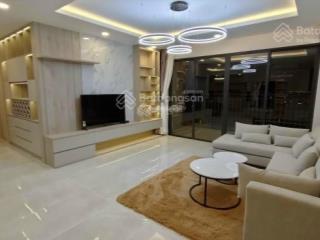 Cần cho thuê nhanh căn hộ riverside residence, pmh, q7 nhà đẹp, căn góc thoáng mát.  0917 300 ***