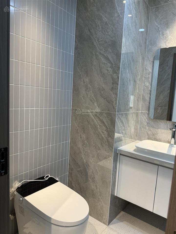 Cần bán căn hộ sky garden 2, pmh, q7 nhà đẹp, mới 100%, nội thất cao cấp.  0917 300 ***
